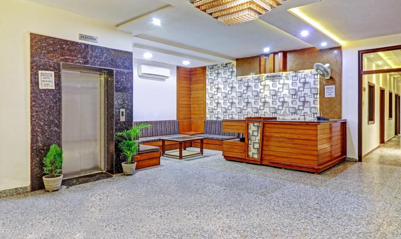 ホテルGolden Pearl アーグラ エクステリア 写真